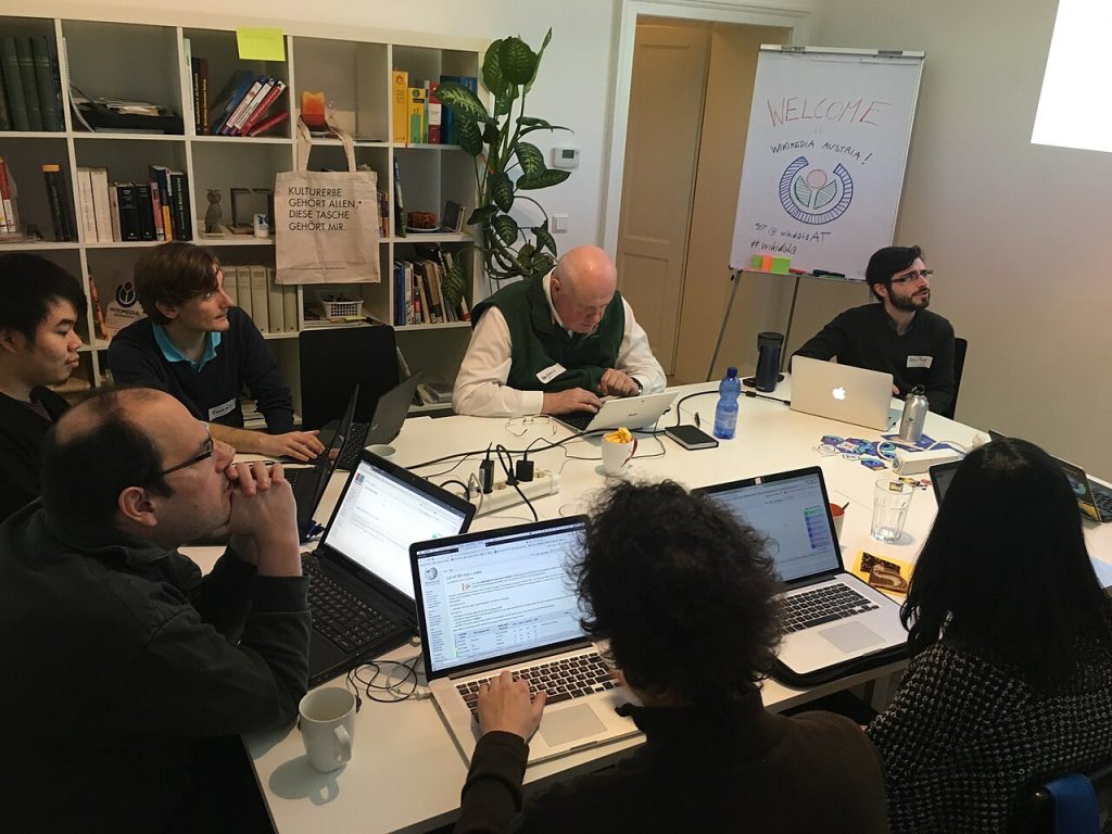 Grup de treball en un taller d’innovació